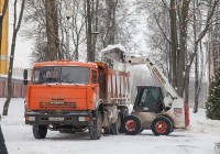 Смоленские коммунальщики за прошедшую неделю вывезли из города более 5 тысяч кубометров снега
