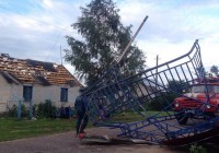 В Руднянском районе продолжают ликвидировать последствия урагана