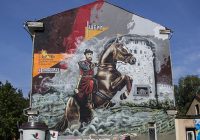 В Смоленске практически завершена работа над огромным граффити исторической тематики