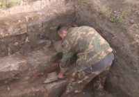 Во время раскопок у Смоленской Крепостной стены обнаружено средневековое кладбище