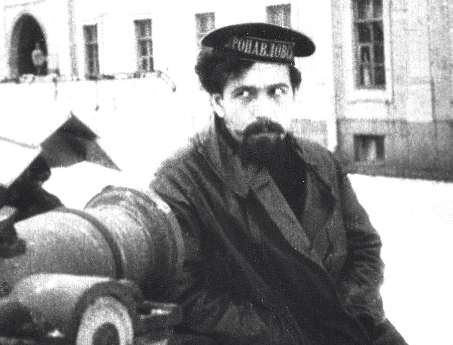 Нарком по морским делам Павел Ефимович Дыбенко