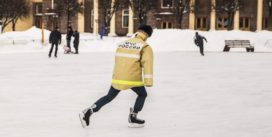 Лёд и пламень. Смоленские пожарные встали на коньки